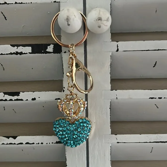 Turquoise Blingy Heart & Crown Keychain - Picture 1 of 3